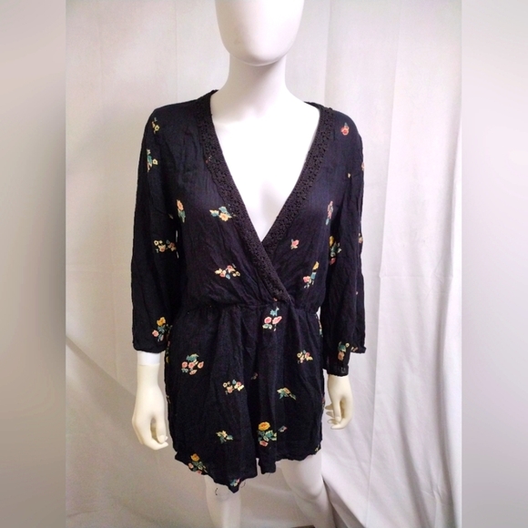 Zara Dresses & Skirts - Zara Black Floral Romper